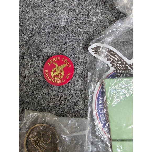 Fraternal Order Of Eagles Collectible Lot Pins Magnets Stickers Keychains - Picture 6 of 10